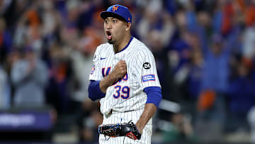 Division Series - Philadelphia Phillies v New York Mets - Game 4