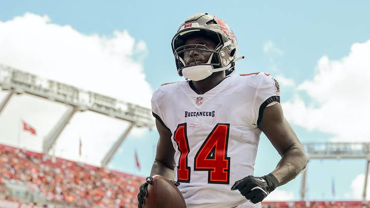 Denver Broncos v Tampa Bay Buccaneers