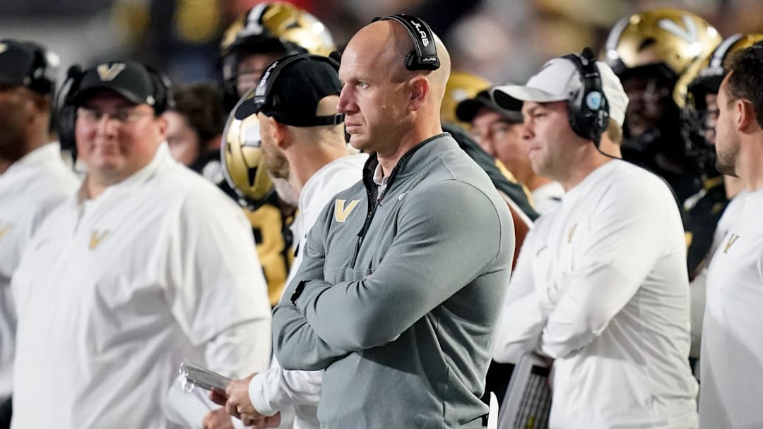 Vanderbilt coach Clark Lea watches his team face Kentucky during the third quarter at FirstBank Stadium in Nashville, Tenn., Saturday, Nov. 22, 2025.