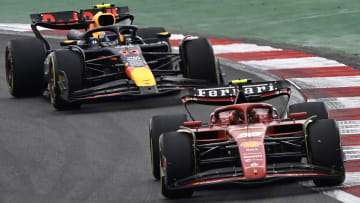 Carlos Sainz Jr., Ferrari, Sergio Perez, Red Bull, Formula 1