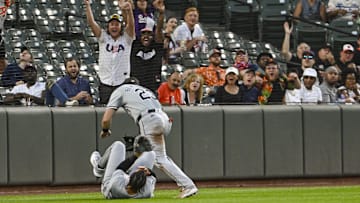White Sox outfielders collide at Camden Yards. Mandatory Credit: Tommy Gilligan-Imagn Images