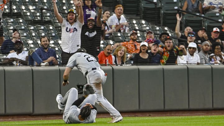 White Sox outfielders collide at Camden Yards. Mandatory Credit: Tommy Gilligan-Imagn Images