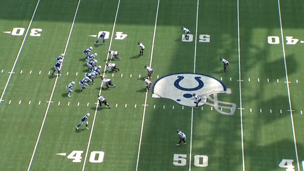 The Colts narrowly lost to the Texans 29–27.