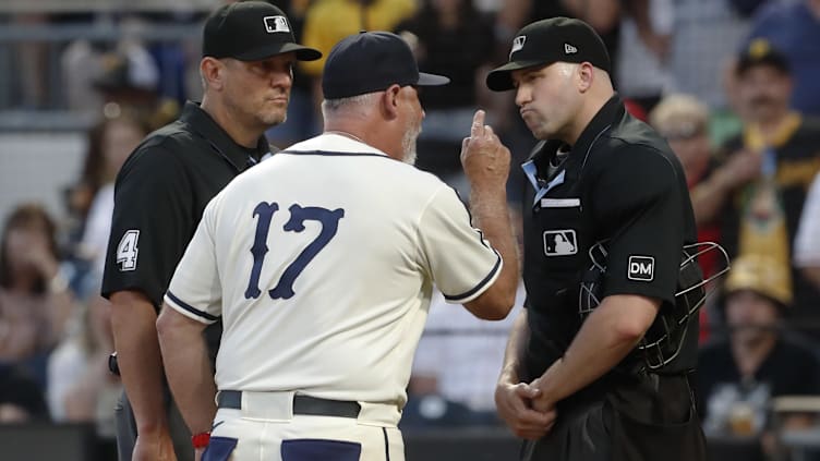 Aug 13, 2023; Pittsburgh, PA, USA; Pittsburgh Pirates manager Derek Shelton (17) reacts to home