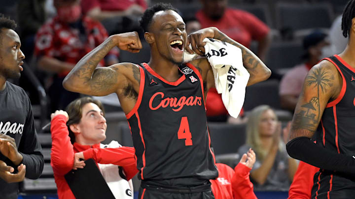 Louisiana vs Houston prediction, odds, spread, line & over/under for NCAA college basketball game. Louisiana vs Houston prediction, odds, spread, line & over/under for NCAA college basketball game.