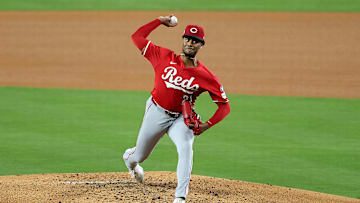 Wild Card Series - Cincinnati Reds v Los Angeles Dodgers - Game One