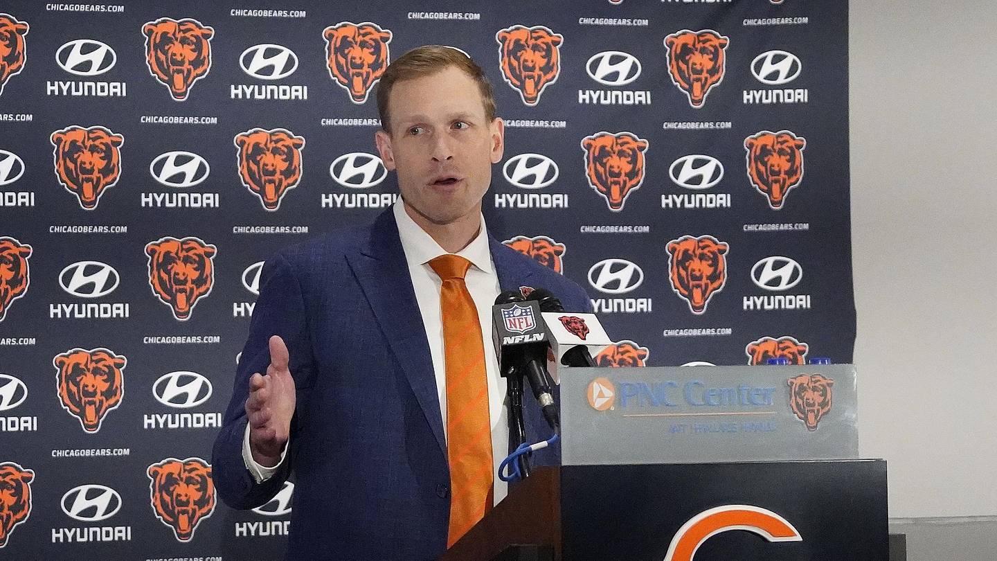 Ben Johnson von den Bears erzählt, wie er mit Caleb Williams ...