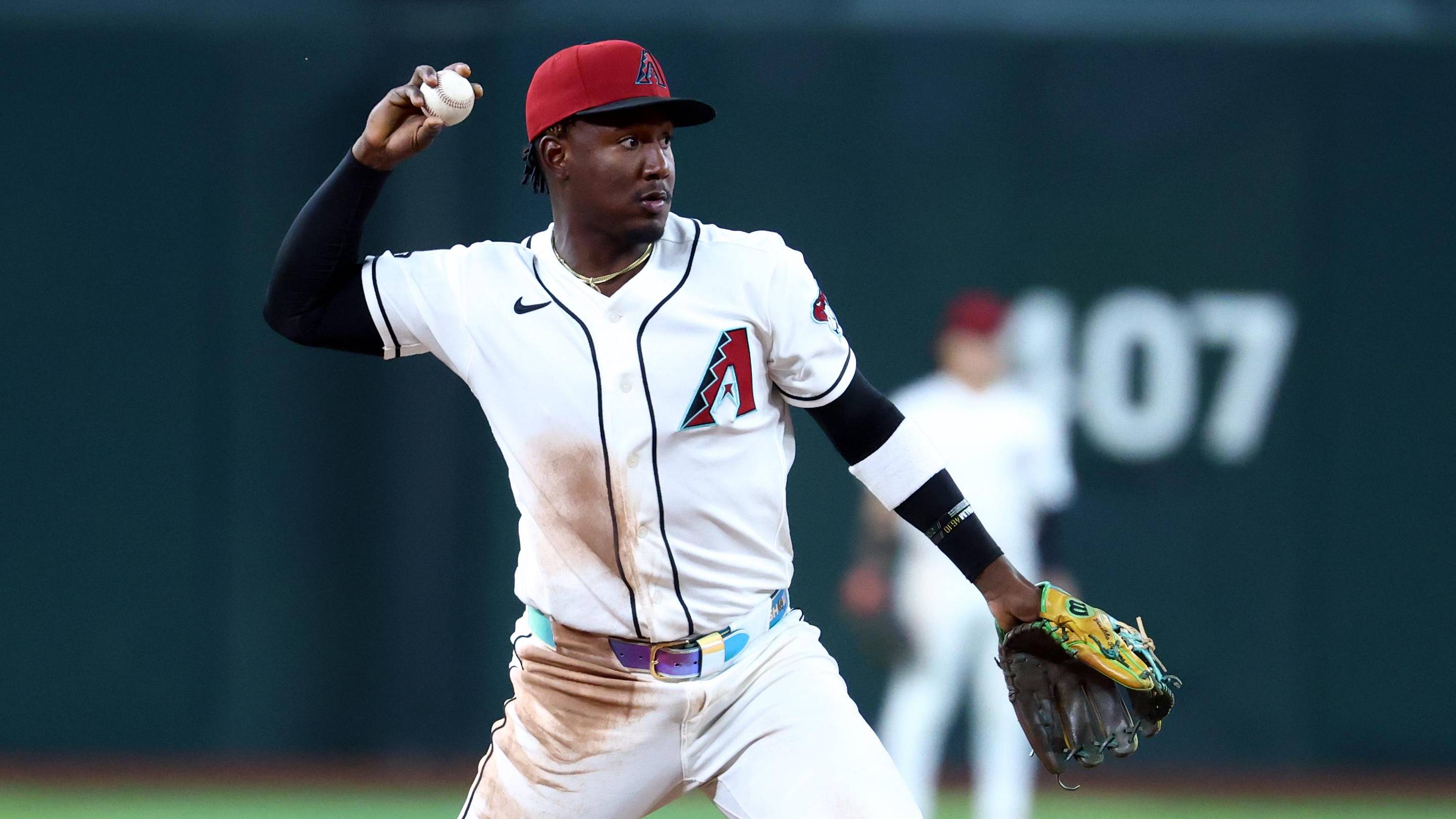 Geraldo Perdomo Removed From Mexico City Game with Injury