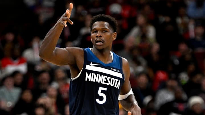 Minnesota Timberwolves v Chicago Bulls