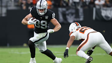 Cleveland Browns v Las Vegas Raiders Brock Bowers