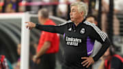 Ancelotti não tem Odriozola e Mariano Díaz nos planos do Real Madrid, crava jornal.