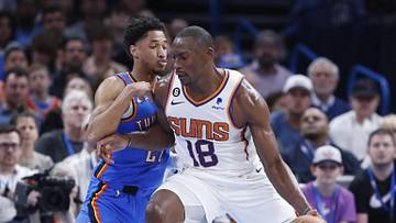 Suns Seek Point Guard as New Coach Builds Team Identity