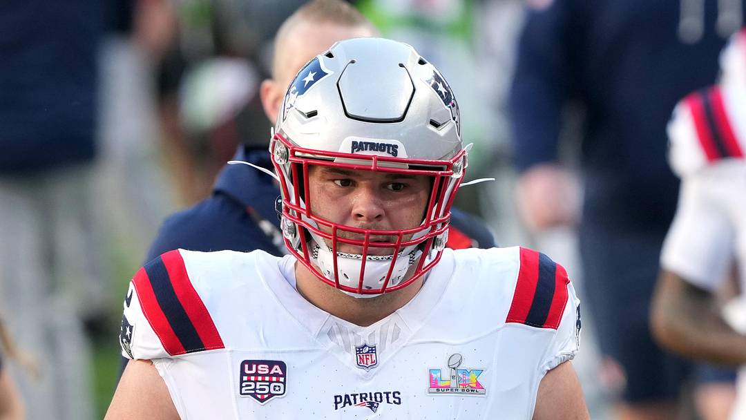 Feb 8, 2026; Santa Clara, CA, USA; New England Patriots center Garrett Bradbury (65) before Super Bowl LX against the Seattle Seahawks at Levi's Stadium. Mandatory Credit: Darren Yamashita-Imagn Images