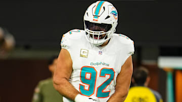 Miami Dolphins DL Zach Sieler