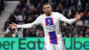 Angers SCO v Paris Saint-Germain - Ligue 1