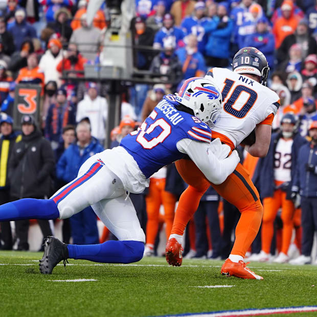 Greg Rousseau sack