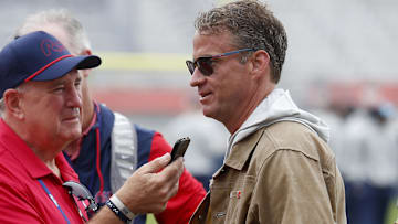 Lane Kiffin hasn't denied interest in the Florida Gators job, earning respect from USA Today's Blake Toppmeyer for it