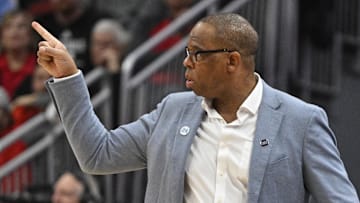 UNC basketball head coach Hubert Davis