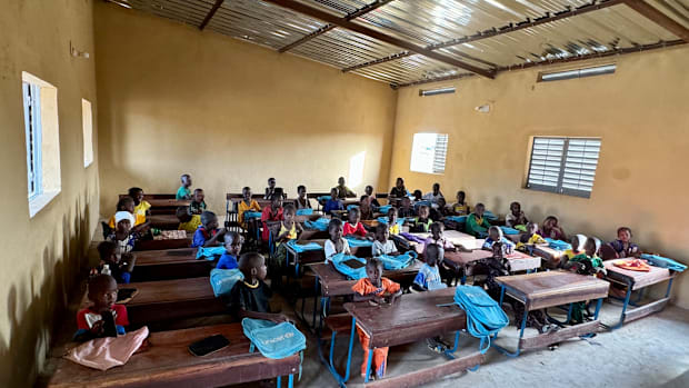 A full classroom at the school Mady Sissoko funded