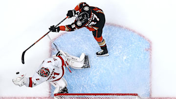 Carolina Hurricanes v Anaheim Ducks