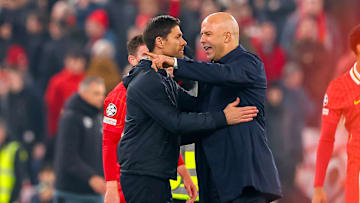 Xabi Alonso und Arne Slot 