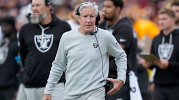 Las Vegas Raiders v Washington Commanders