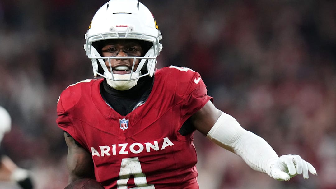 Arizona Cardinals receiver Greg Dortch (4) runs in for a touchdown after a catch against the Jacksonville Jaguars 
