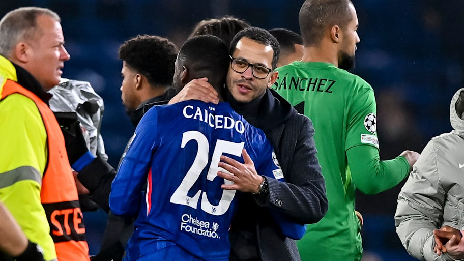 Moisés Caicedo, Liam Rosenior