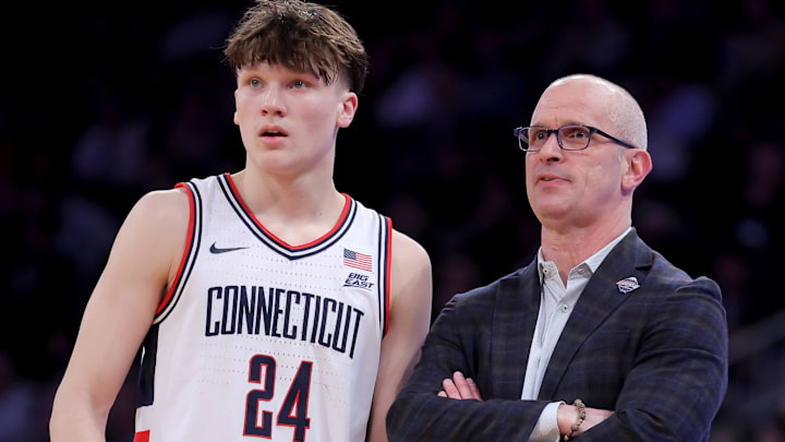 Mar 12, 2026; New York, NY, USA; Connecticut Huskies head coach Dan Hurley talks to guard Braylon Mullins (24) during the second half against the Xavier Musketeers at Madison Square Garden. Mandatory Credit: Brad Penner-Imagn Images