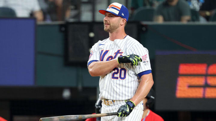 Jul 15, 2024; Arlington, TX, USA; National League first baseman Pete Alonso of the New York Mets (20) reacts during the 2024 Home Run Derby at Globe Life Field.