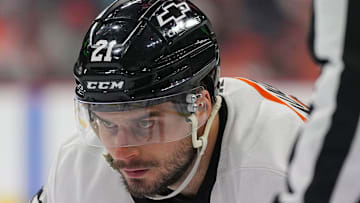 Calgary Flames v Philadelphia Flyers