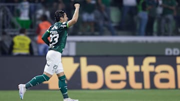 Raphael Veiga teve mais uma grande atuação na temporada