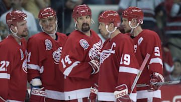 Red Wings v Hurricanes