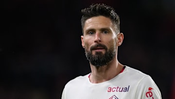 Olivier Giroud et le LOSC affrontent Aston Villa en huitième de finale retour d'Europa League