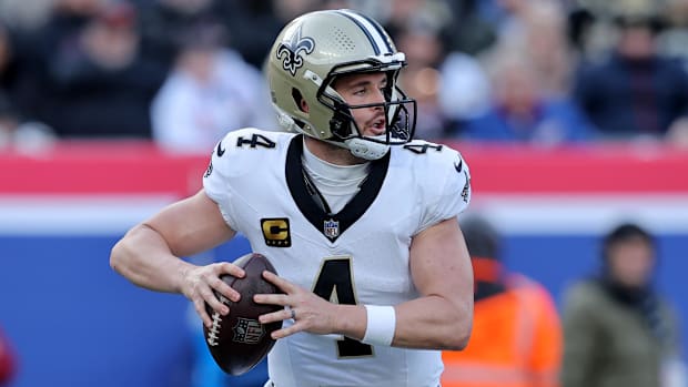 New Orleans Saints quarterback Derek Carr
