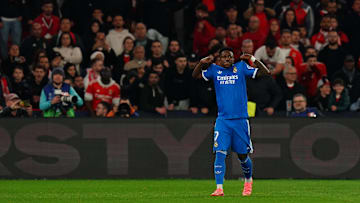 Vinicius Jr a marqué un but incroyable face à Benfica.