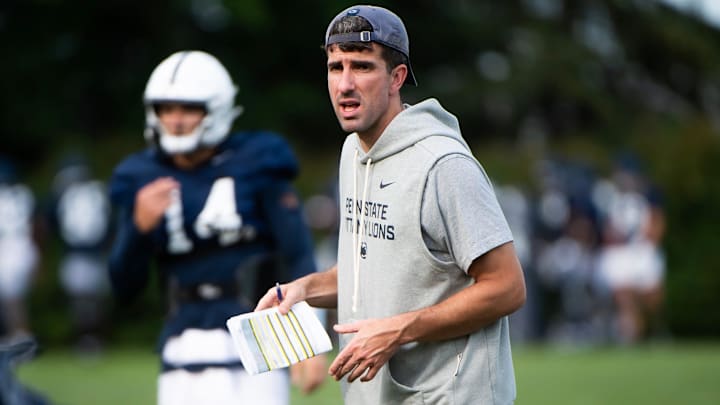 Penn State football quarterbacks coach Danny O'Brien