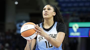 Chicago Sky center Kamilla Cardoso shoots a free throw.