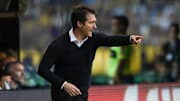 Guillermo Barros Schelotto assume uma seleção pela primeira vez na carreira