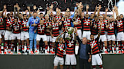 Flamengo teve dois gols anulados no fim, sendo um deles em finalização de Plata