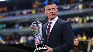 Alfredo Tena habla sobre Néstor Araujo