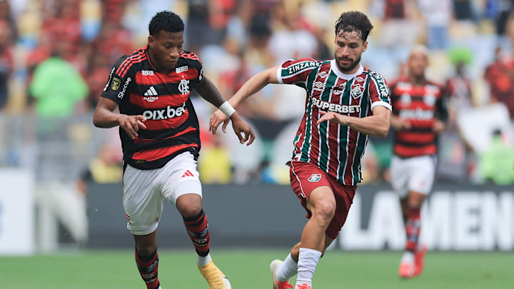 Flamengo e Fluminense se reencontram em clássico aguardado neste domingo (20) Flamengo e Fluminense se reencontram em clássico aguardado neste domingo (20)