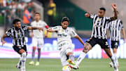 Atlético-MG e Palmeiras se reencontram em confronto com clima de revanche