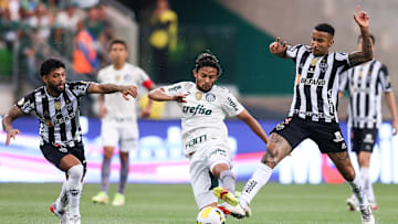 Atlético-MG e Palmeiras se reencontram em confronto com clima de revanche