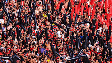 Torcida do Flamengo nas arquibancadas do Maracanã 