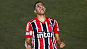 Times da 2ª Divisão da Inglaterra disputam contratação de Gabriel Sara, do São Paulo. 