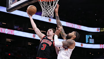 Chicago Bulls v Phoenix Suns