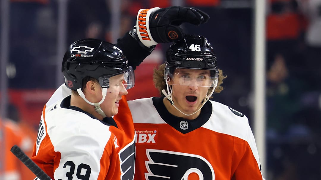 Nashville Predators v Philadelphia Flyers Nashville Predators v Philadelphia Flyers