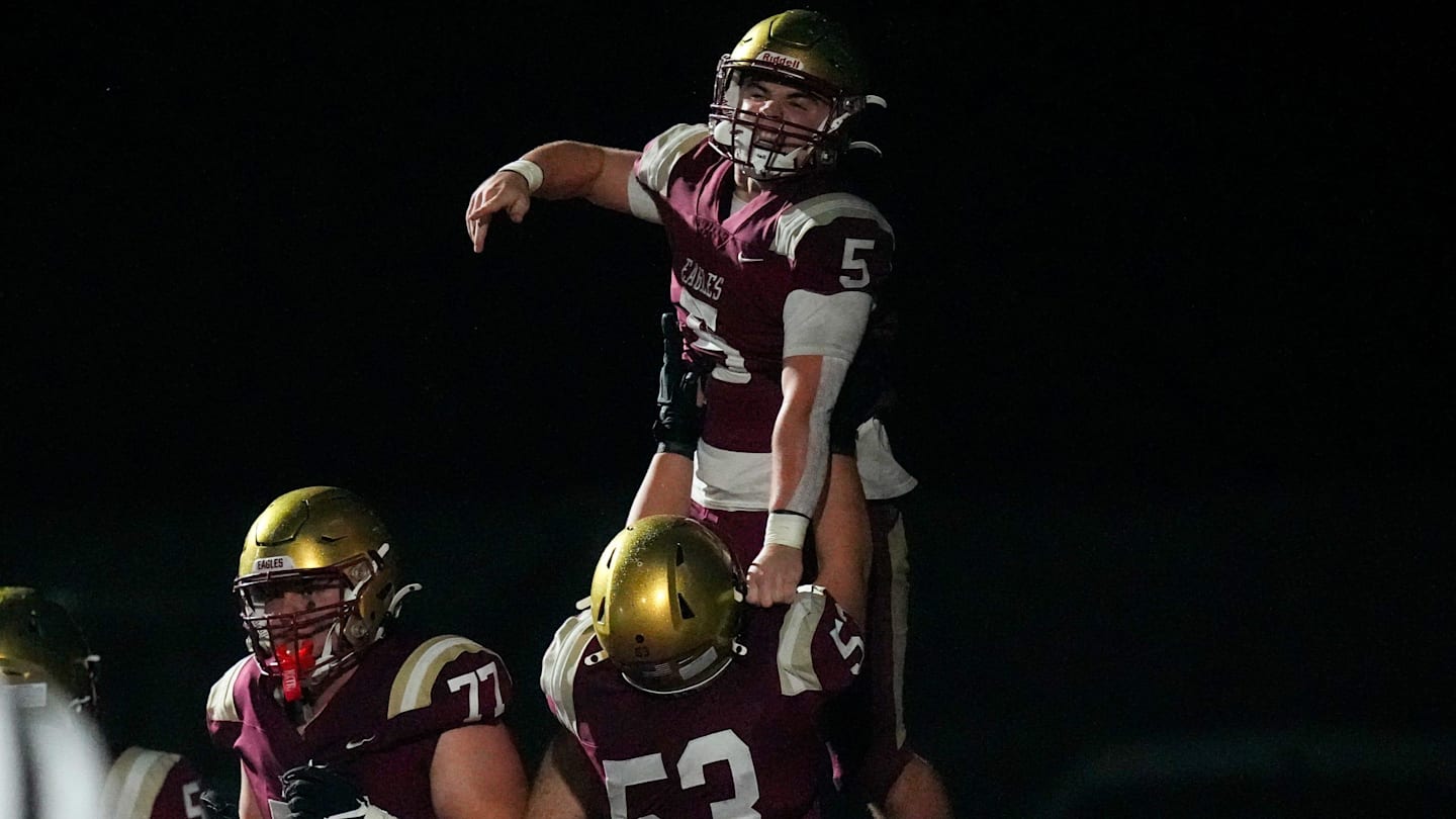 Bishop Watterson defeats Toledo Central Catholic in Ohio Football Division III Championship: Live Update Recap