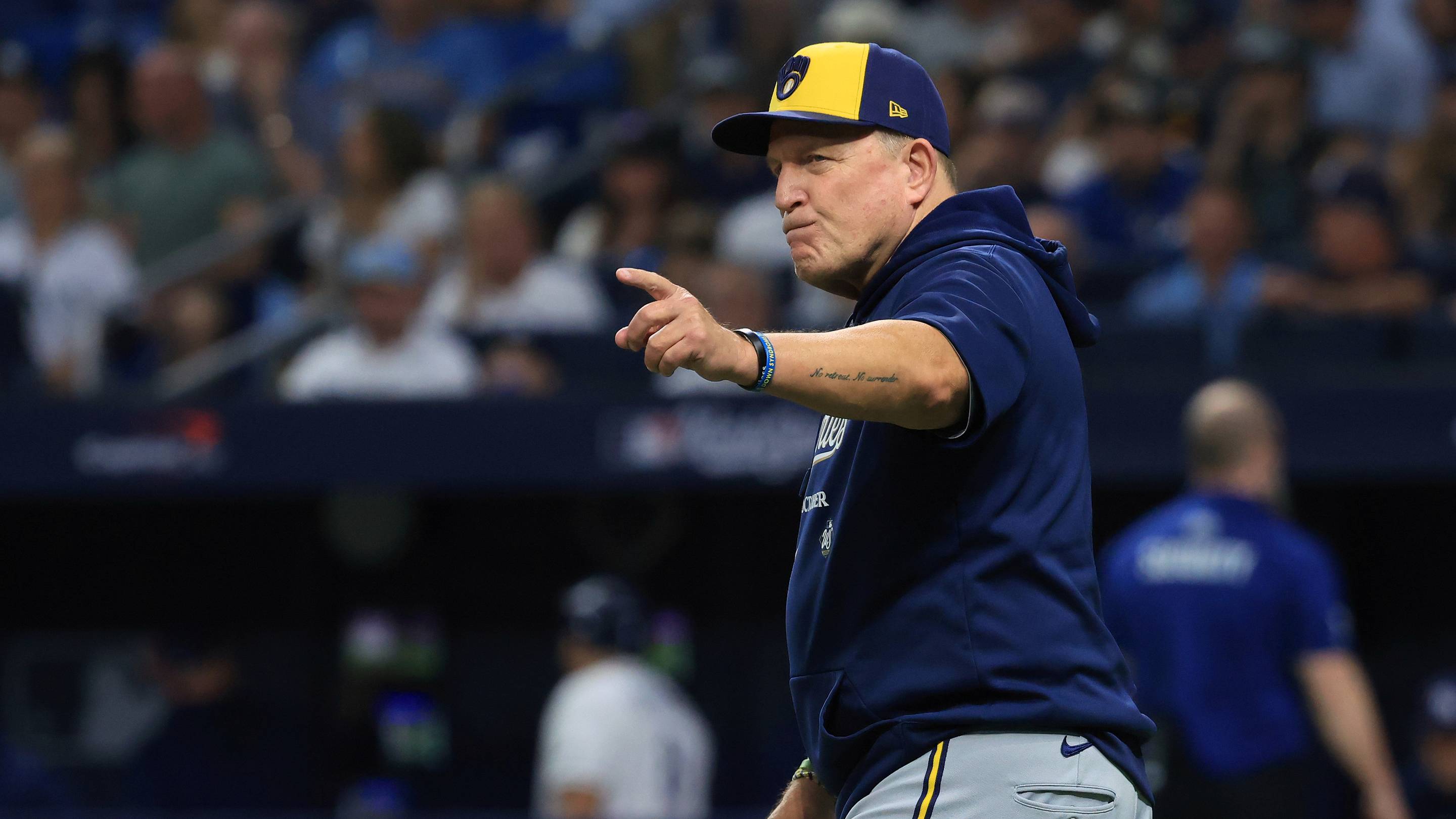 What Pat Murphy Said After the Brewers Drop Game 4 to the Rays